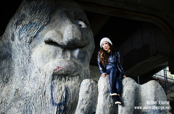 Mimi & the Fremont Troll // Strong as Steel